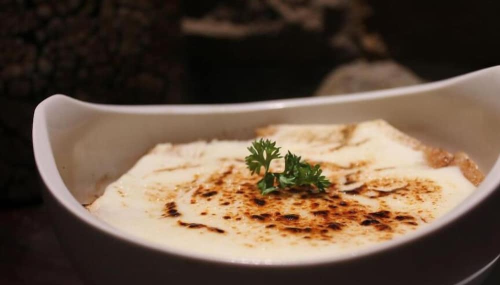 Фото Hotel Pyrenees