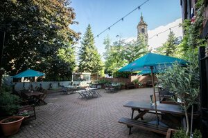 Гостиница Cathedral House Hotel