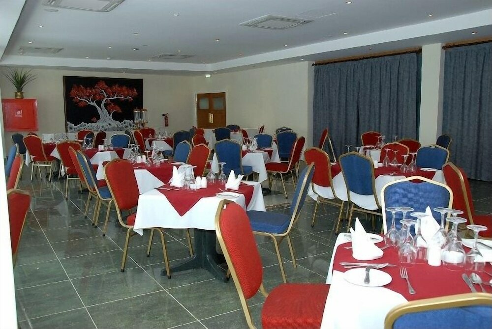 Фото Moniatis Hotel