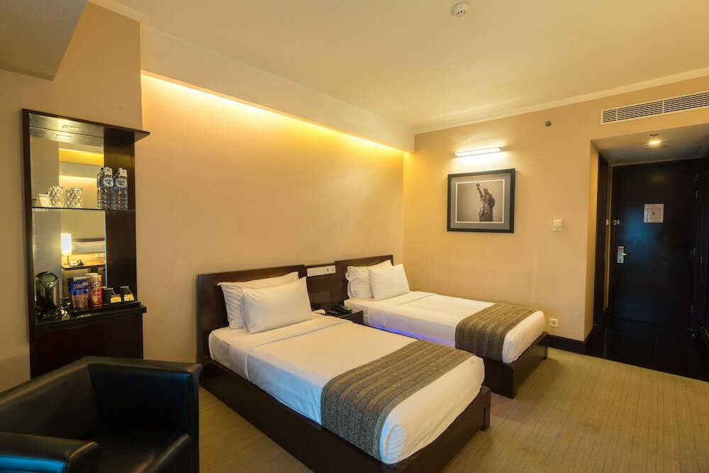 Фото Manhattan Hotel Jakarta