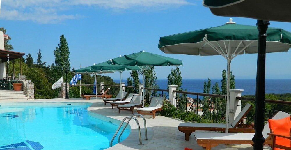 Фото Daphne Hotel