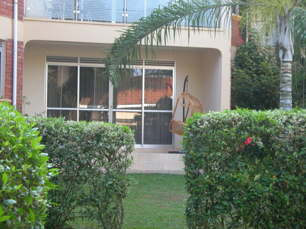 Фото Khalifa Executive Suites