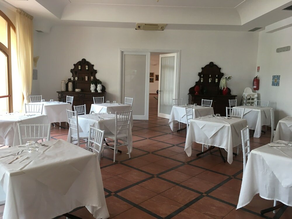 Фото Hotel Villa Giatra