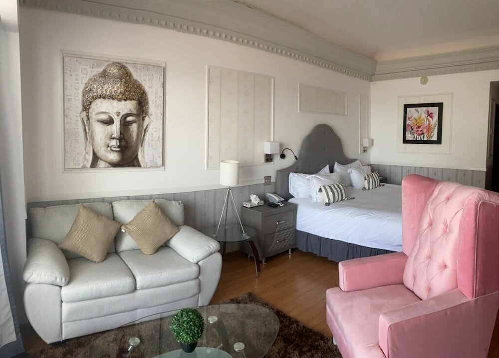 Фото La Posada Hotel & Beach Club