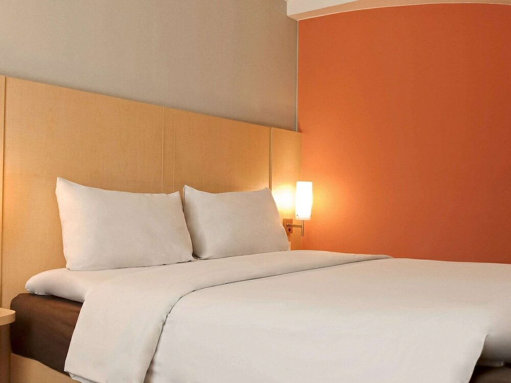 Фото Ibis Padang Hotel