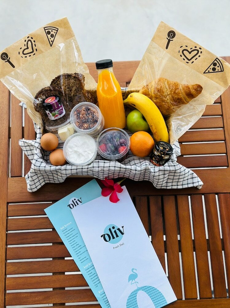 Фото LIV Urban Suites Larnaca