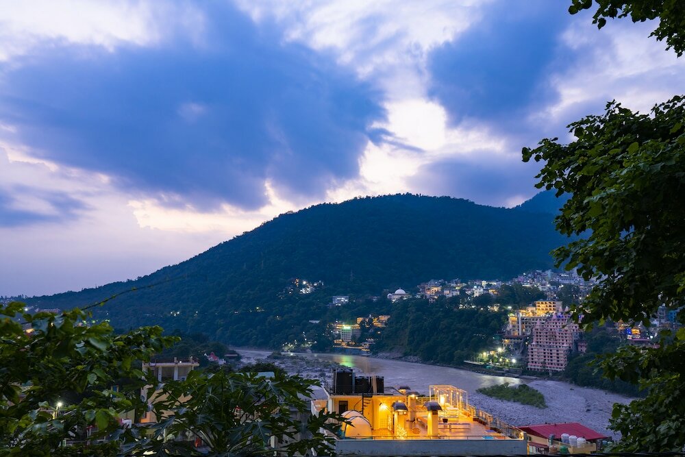 Фото GoSTOPS Rishikesh Lakshman Jhula - Hostel