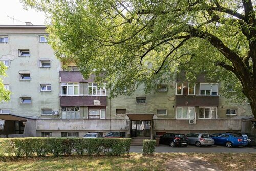 Гостиница Bright 2bdr Apartment With a Balcony в Загребе