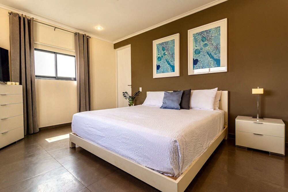 Фото Spectacular Designer Villa 5 Star Luxury 6 Bedroom New!