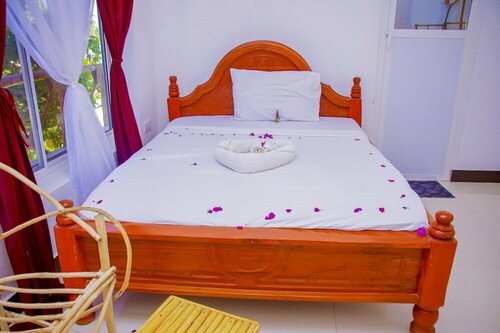 Гостиница Room Na at the Left Side sea View 3rd Flat With 2 Guests