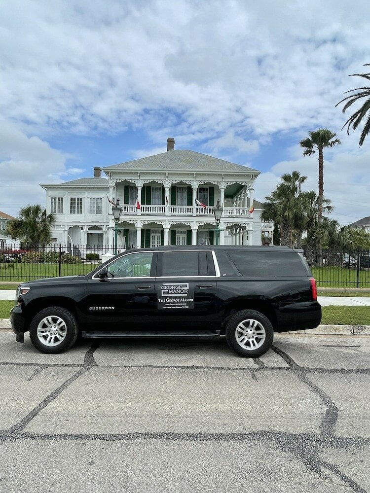 Фото The George Manor