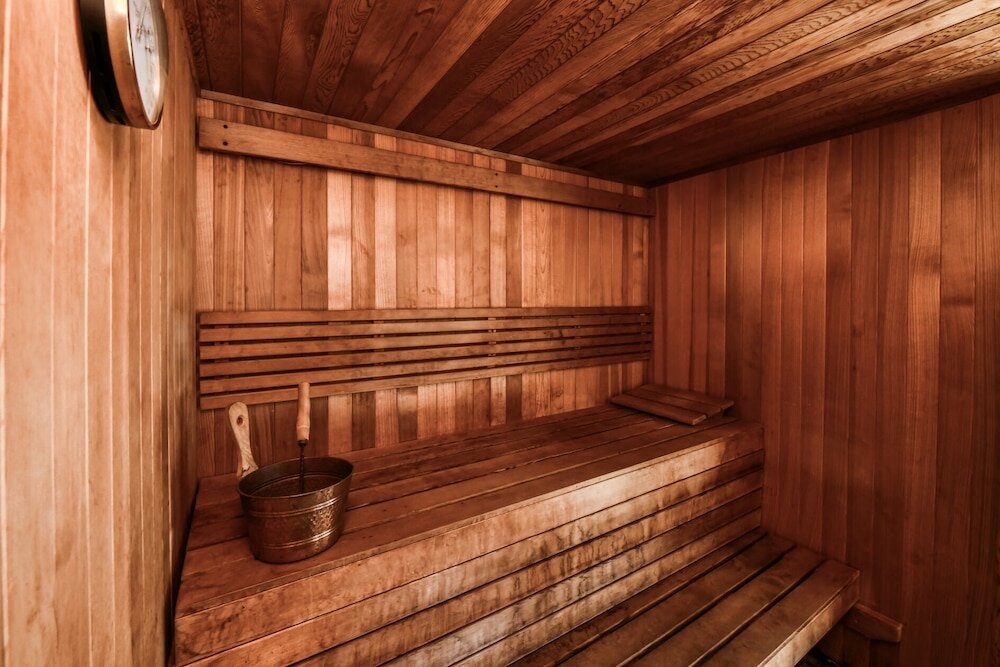 Фото Massive Oceanfront Villa - SPA - Sauna - Gameroom - Malmok!