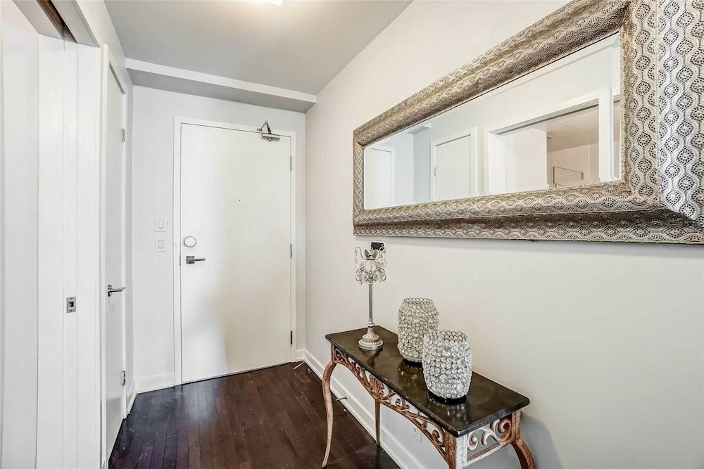 Фото The Bay Suites - Entertainment Dist