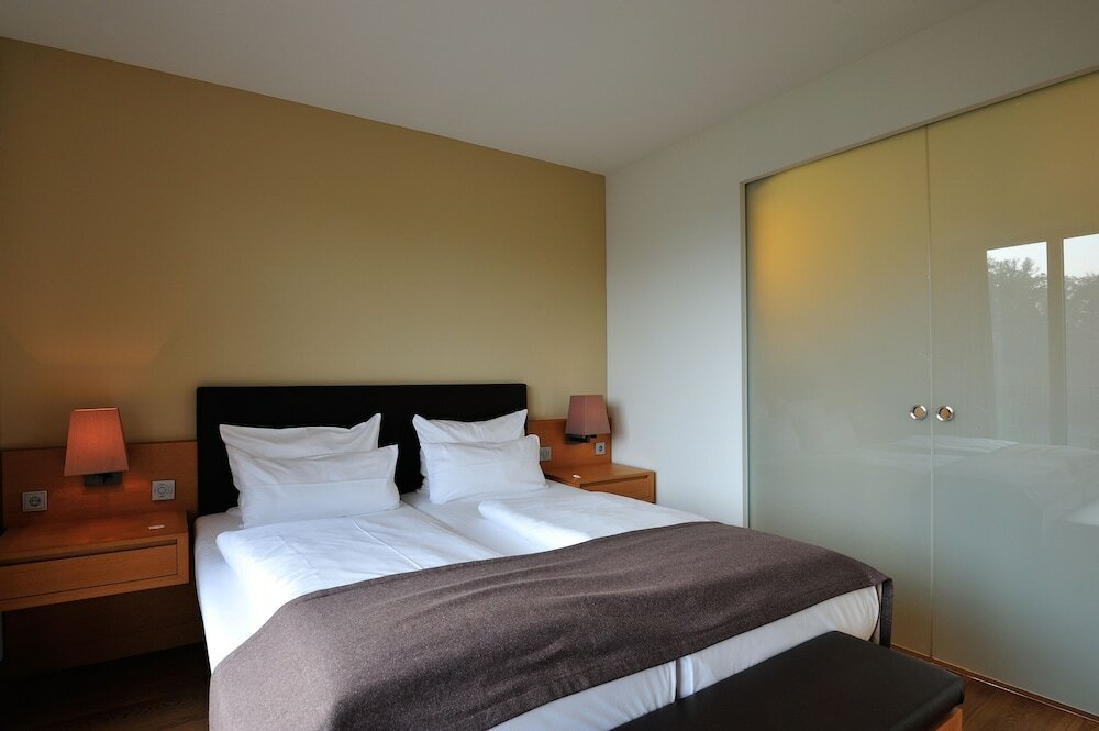 Фото Schlossgut Gross Schwansee