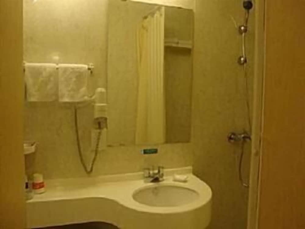 Фото Jinjiang Inn Shanghai Nanxiang