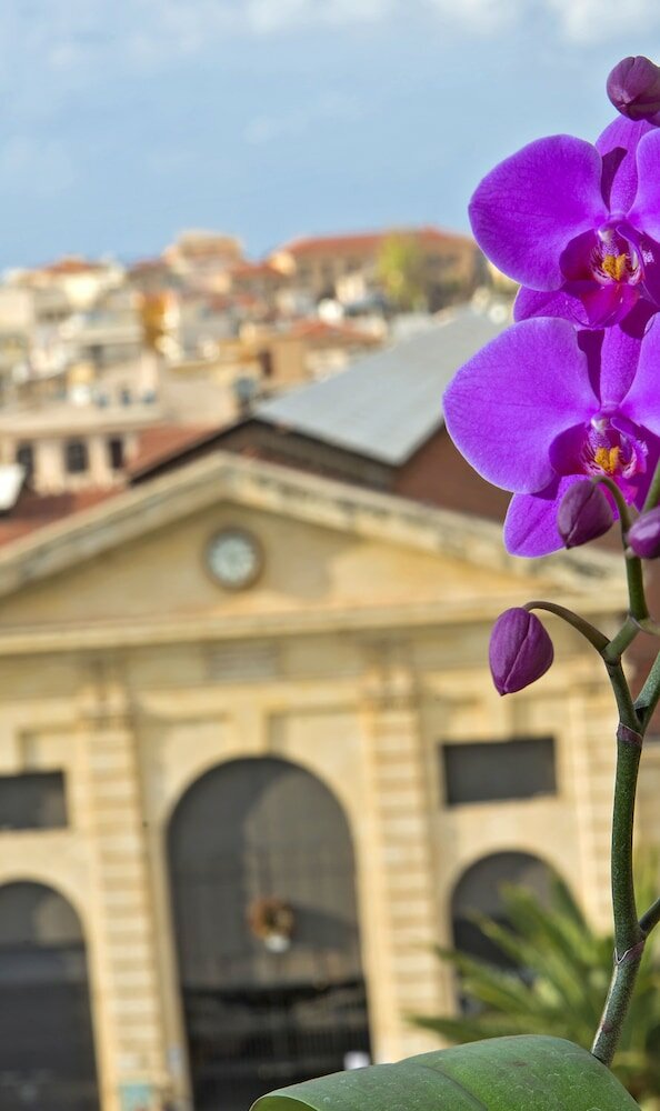 Фото Kydon, The Heart City Hotel