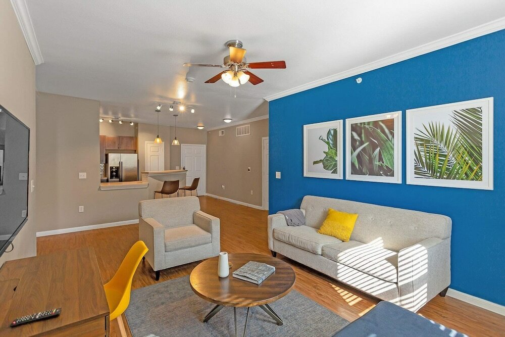 Фото Charming 1bd in Trendy West End Neighborhood