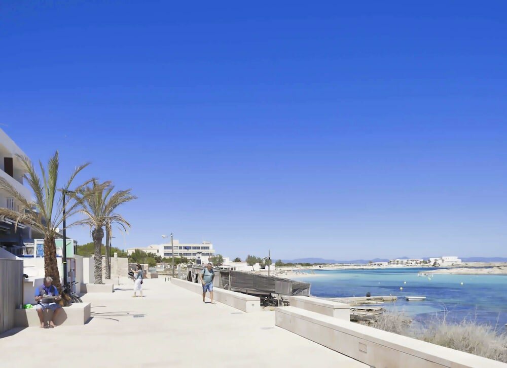 Фото Roquetes Bungalows Premium - Formentera Break