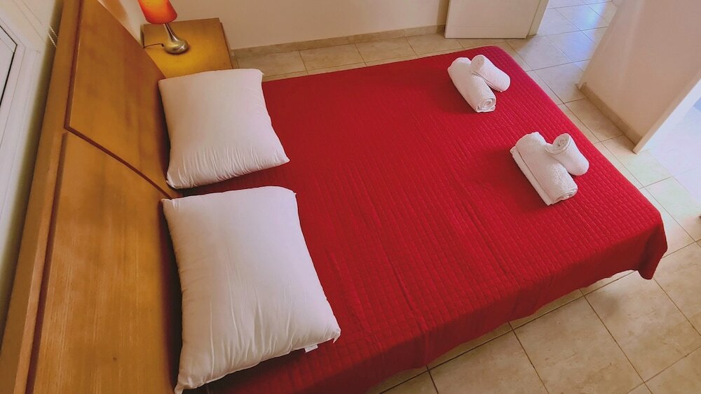 Фото SunShine Apartment by Stay BnB