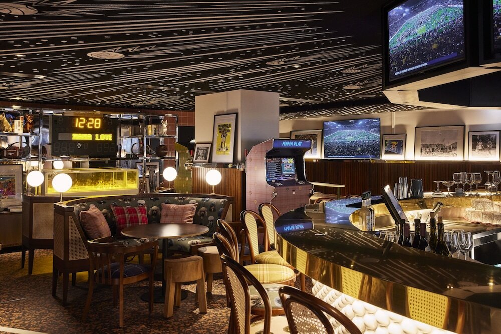 Фото Mama Shelter Paris La Défense