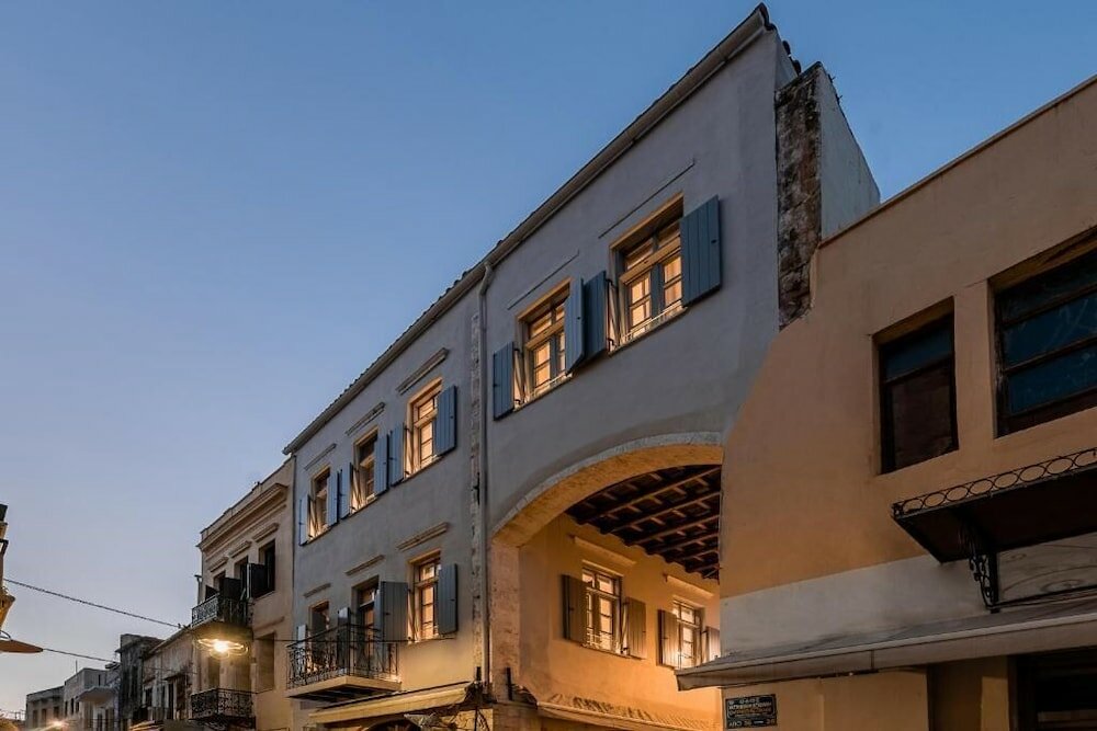 Фото отеля 2