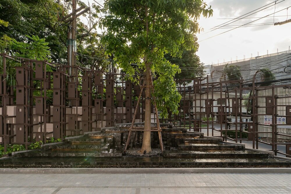 Фото Gardina Asoke Hotel & Residence