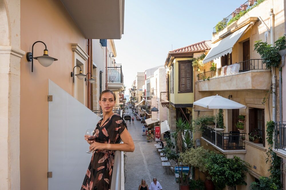 Фото Veneri Boutique Suites