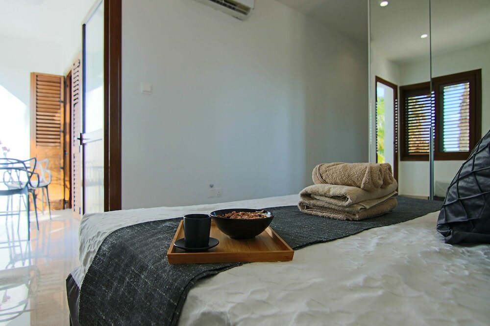 Фото Phaedrus Living Seaside Constantinos 113