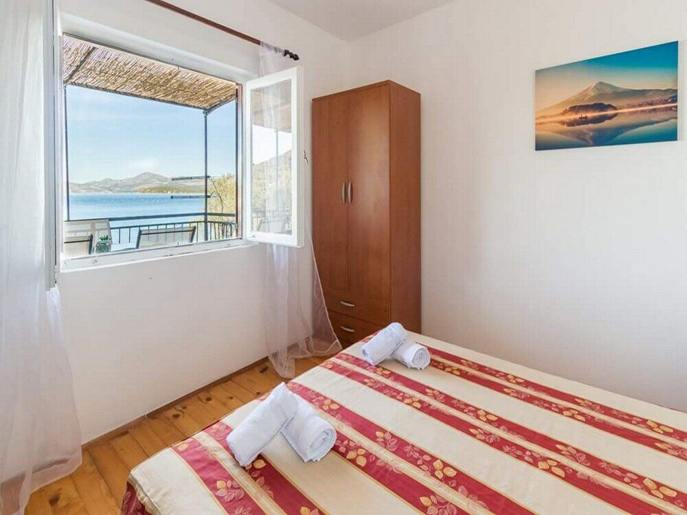 Фото Apartments Vlahušić