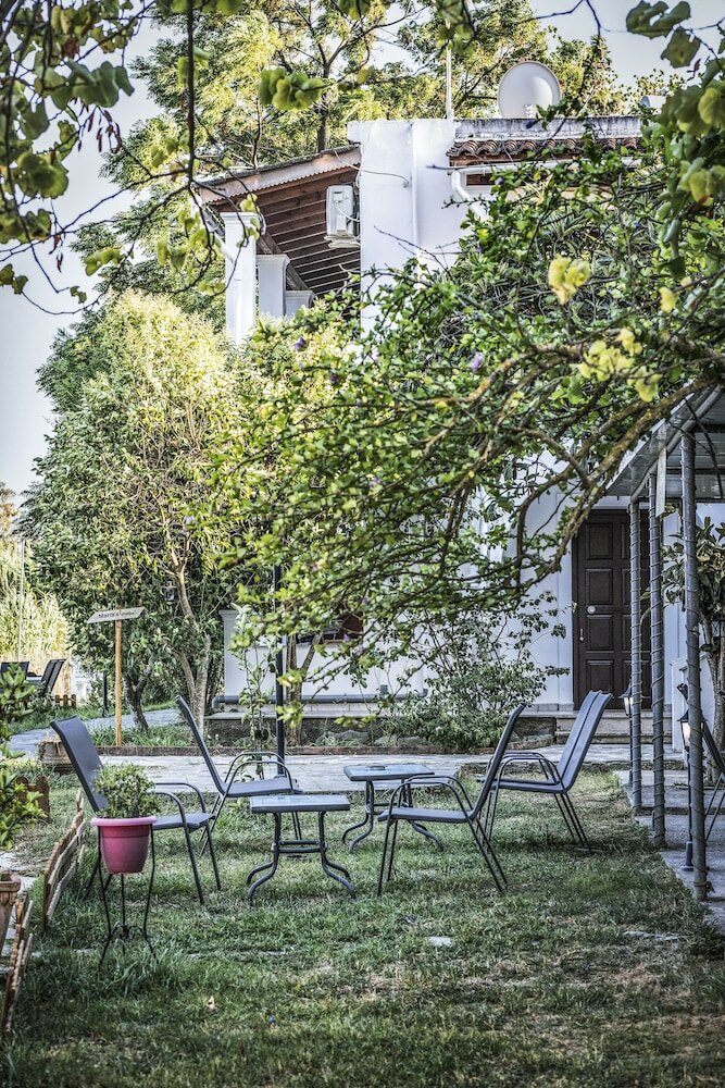 Фото Nikolouzos Sunny Estate