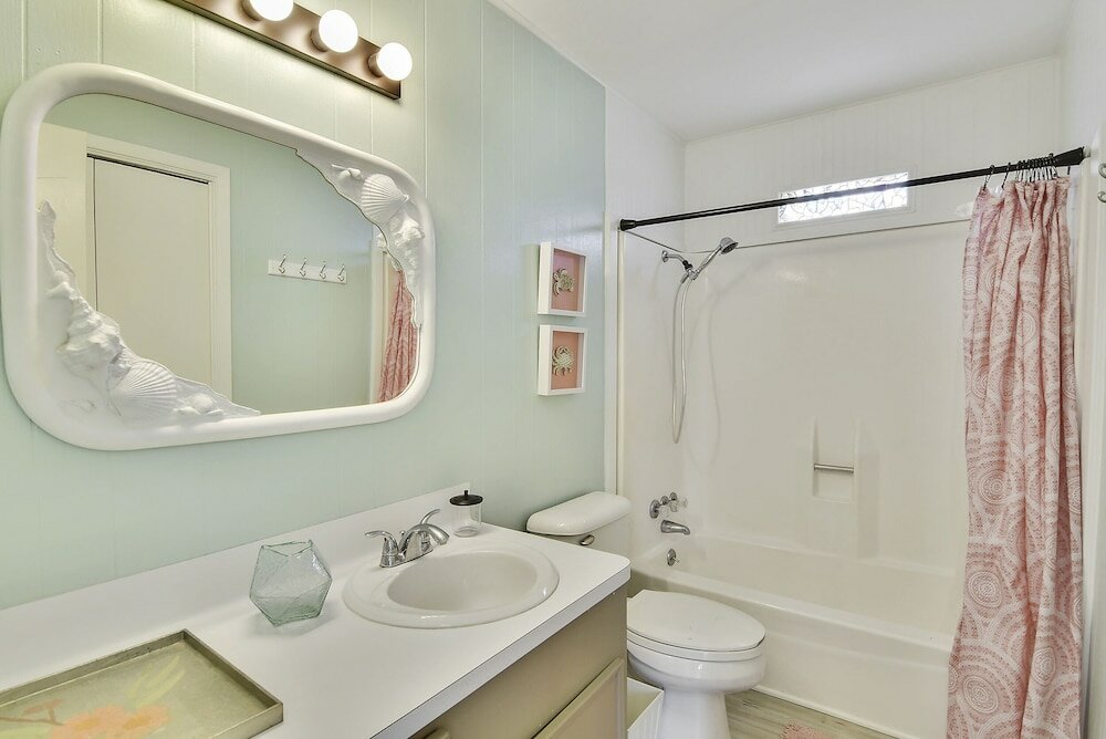 Фото Paradise Found