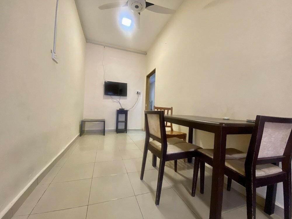 Фото Oyo Home 90382 Chaah Homestay 2
