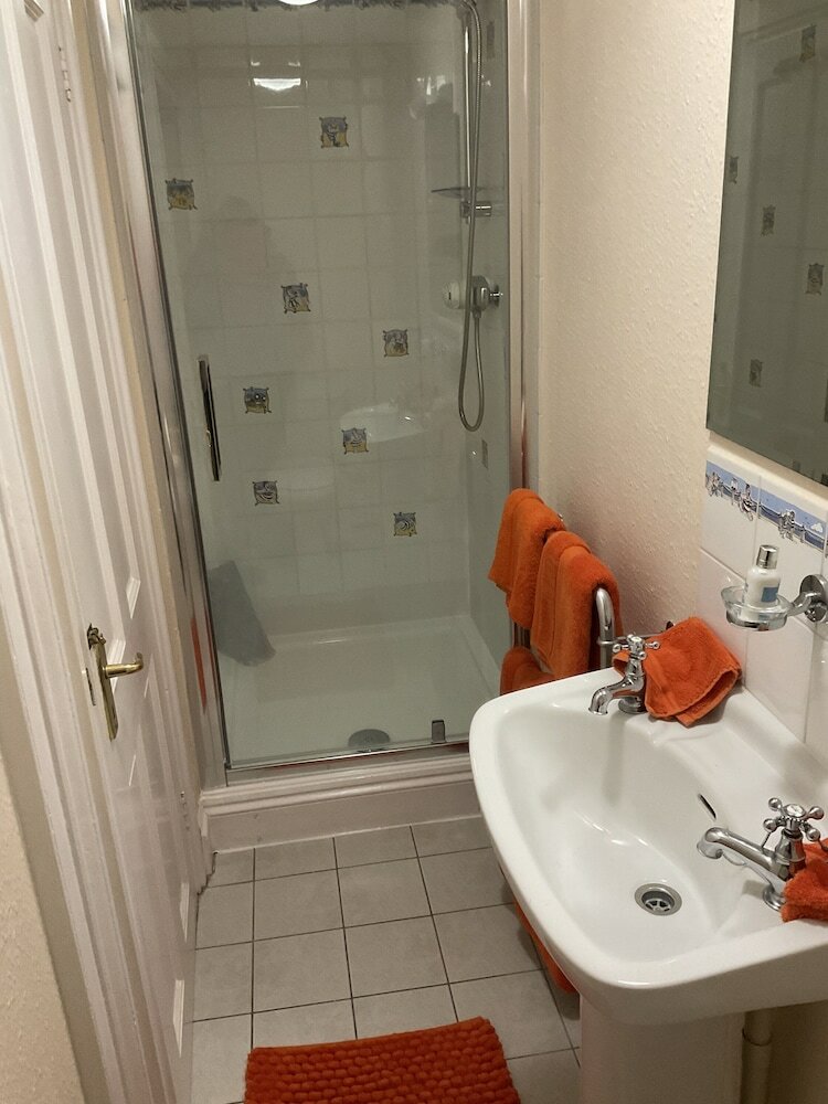 Фото Number 52 Bed & Breakfast