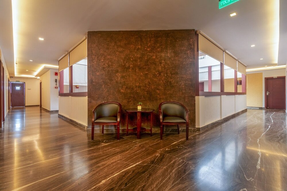 Фото Zip by Spree Hotels Mangala Towers