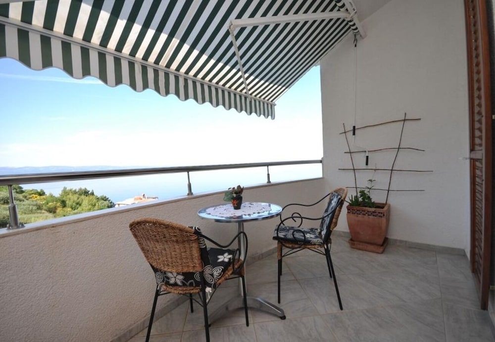 Фото Jugana - With Pool - A2 Gornji