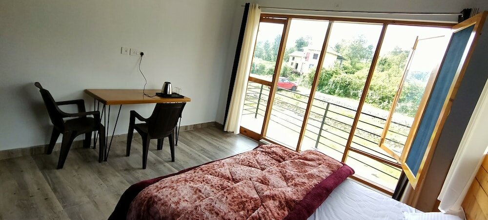 Фото Flyscape Hostel