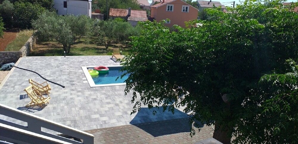 Фото Vojni - With Pool - A1 Dvosobni