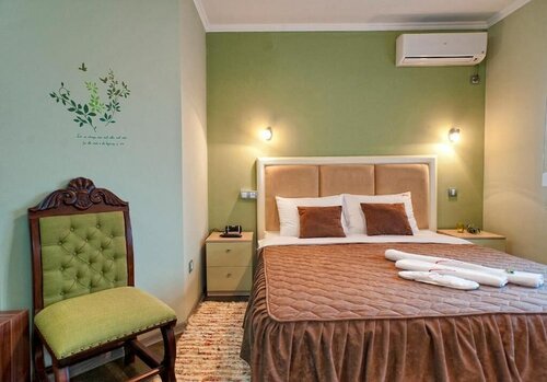 Гостиница Hotel Lama в Крагуеваце