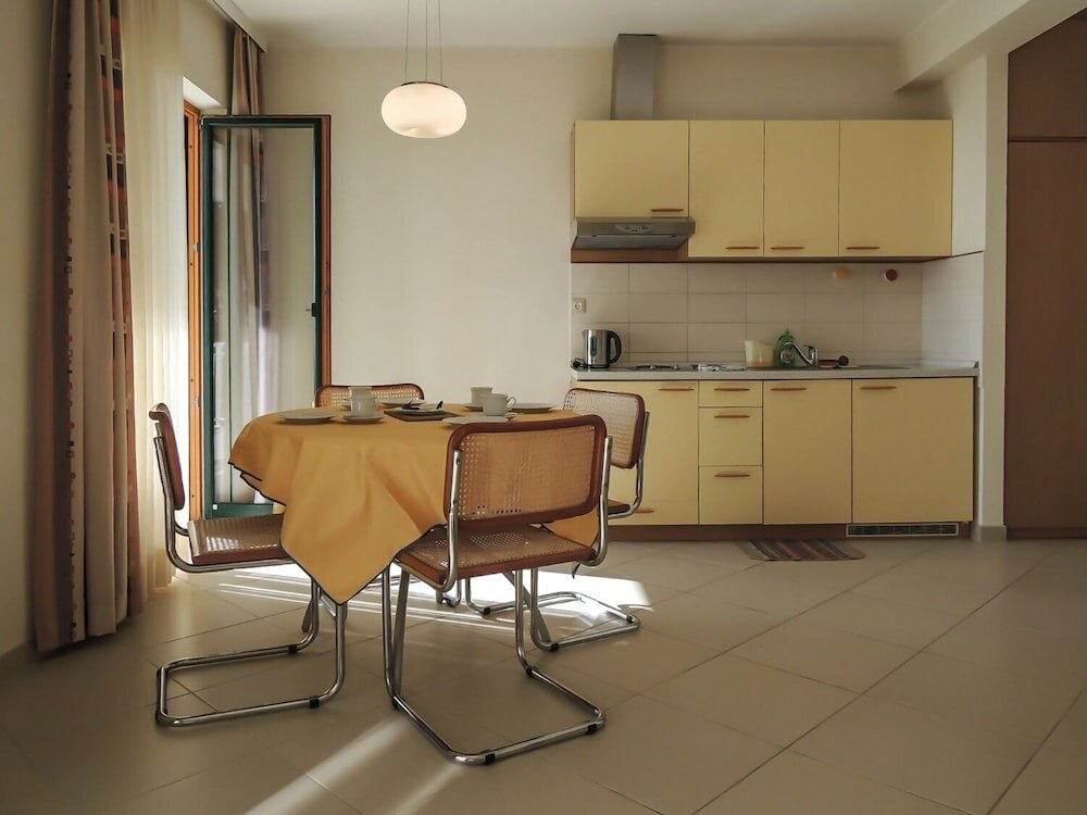 Фото Smilja - 150 m From Pebble Beach - A1