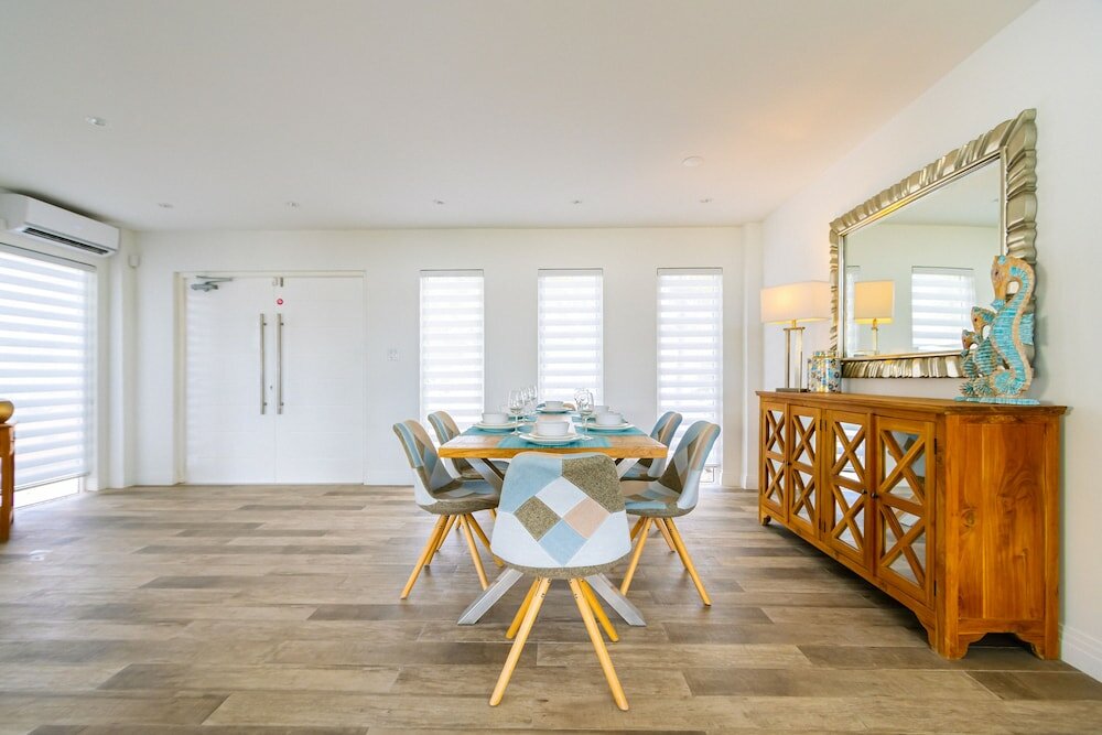 Фото Ocean View! Fully Renovated Villa, Private Pool!