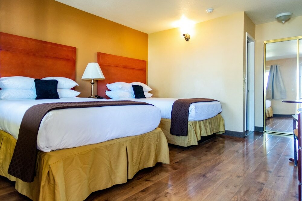 Фото Desert Extended Stay