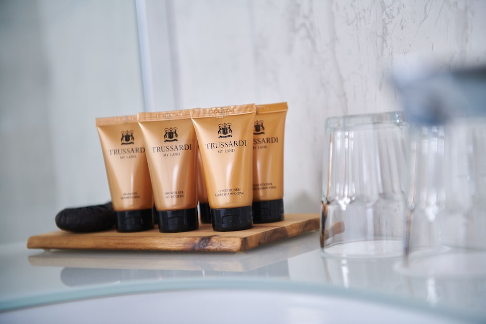 Фото Rainis Hill Top Villa