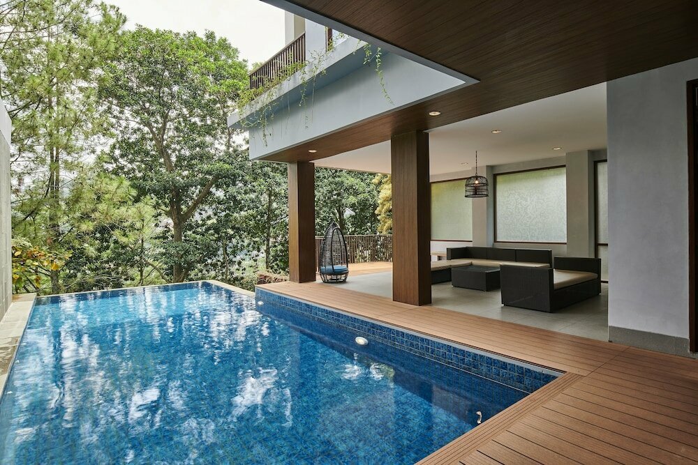 Hotel Asmaya Villa 7 bedrooms with a private pool, West Java, photo