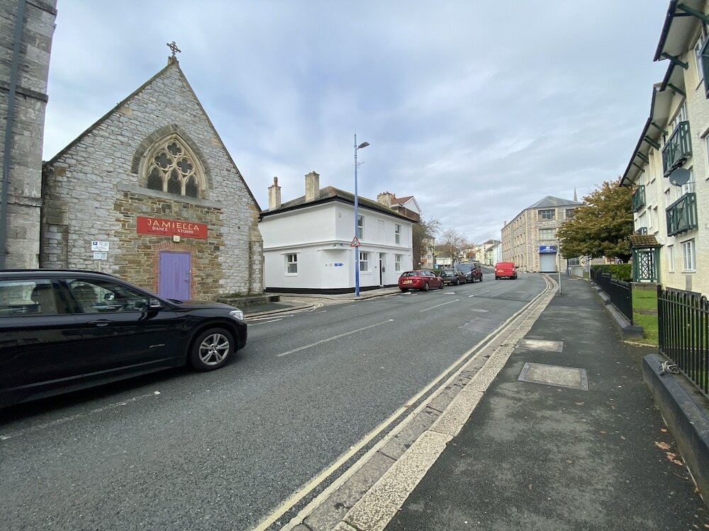 Фото Octagon Apartment 1