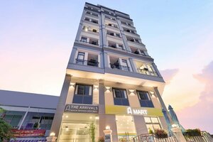 The Arrivals Tower (Ho Chi Minh City, Tran Khac Chan), hotel