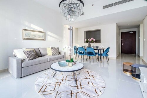 Апартаменты Stylish & Sophisticated 1br in Downtown Dubai в Дубае