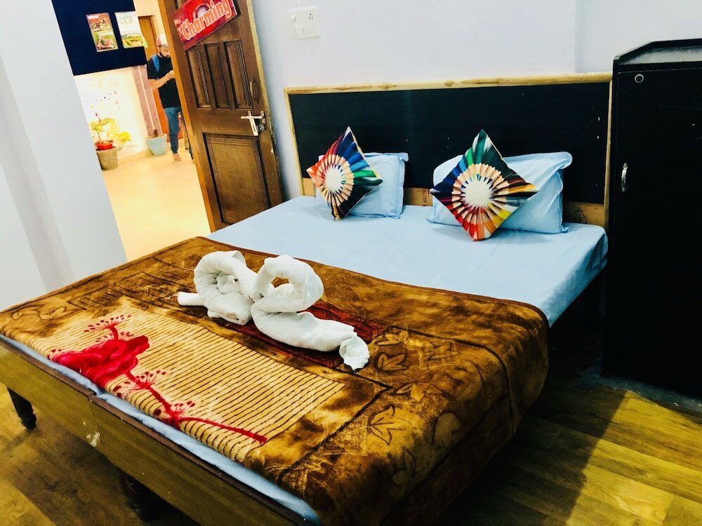 Фото Skyard Hostel Rishikesh