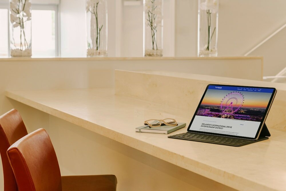 Фото Sonder at The Point