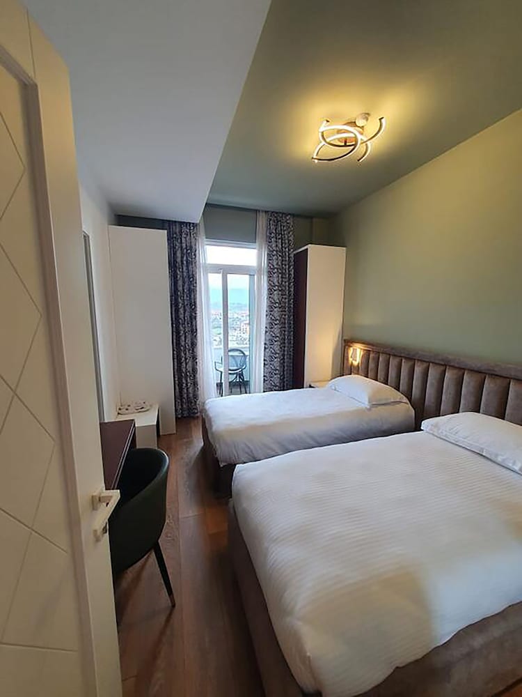 Фото Hotel Bonsai