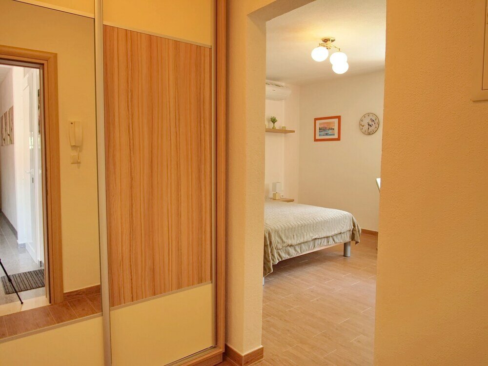 Фото Apartments Villa Rea Orebic